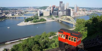 Pittsburgh’s Inclines: The Funiculars That Refused to Die