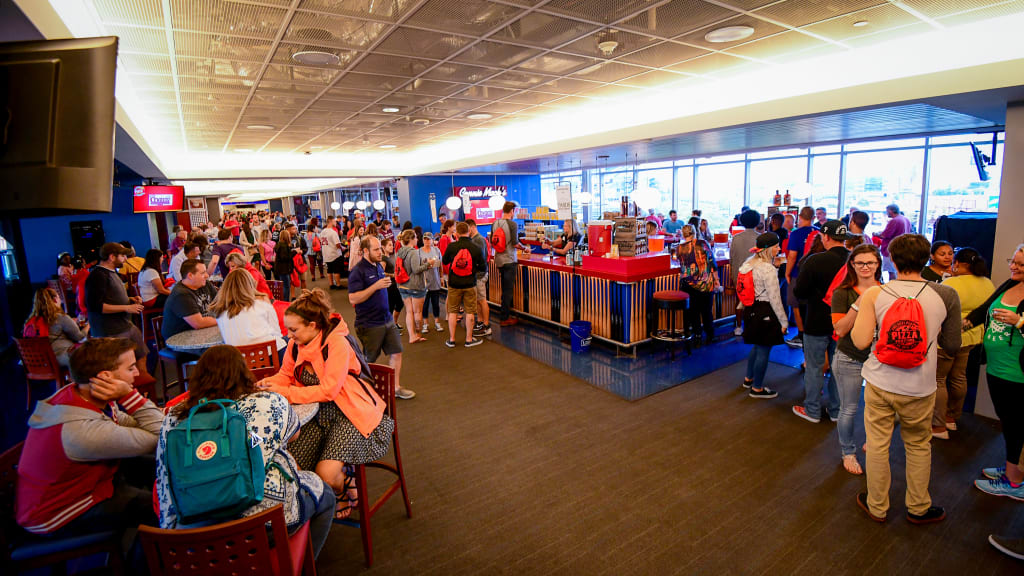Philadelphia Phillies Diamond Club Experience